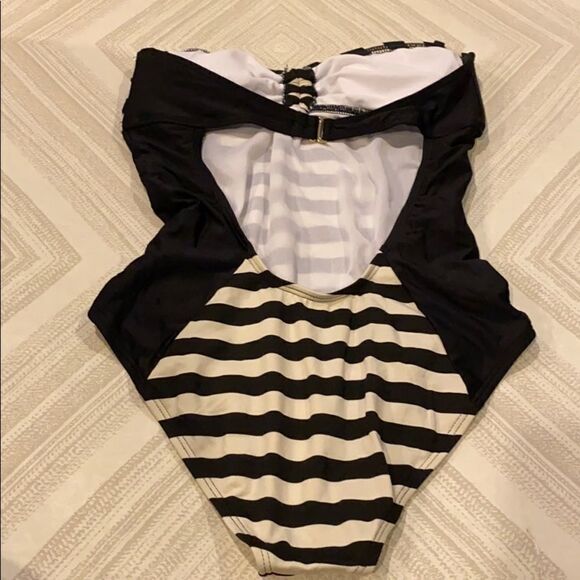 Ella Moss Ivory/Black Strpless Stripe Bathing Suit - Picture 6 of 7
